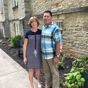 Meet your Posher, Elaine